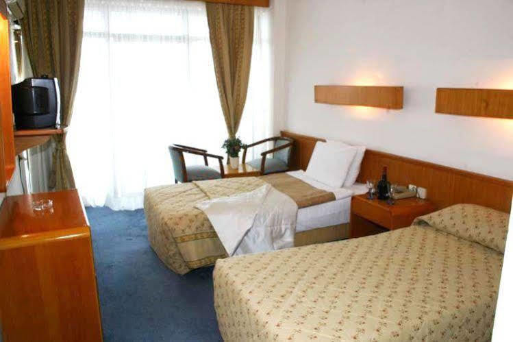 Sozer Hotel Kusadası Kültér fotó