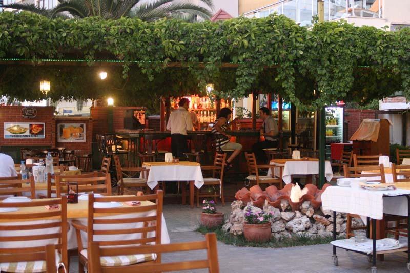 Sozer Hotel Kusadası Kültér fotó